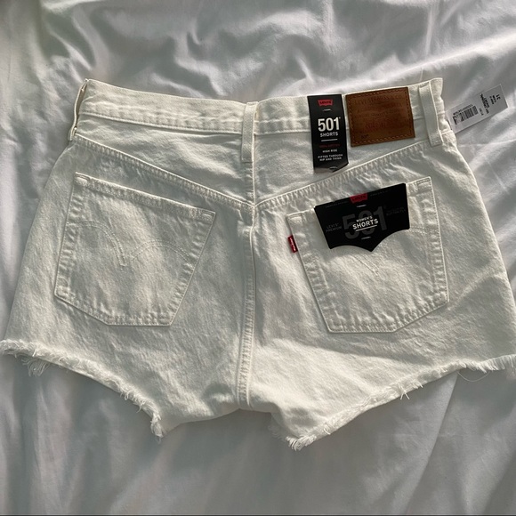 BNTW Levi’s 501 Shorts High Rise White - Picture 4 of 4